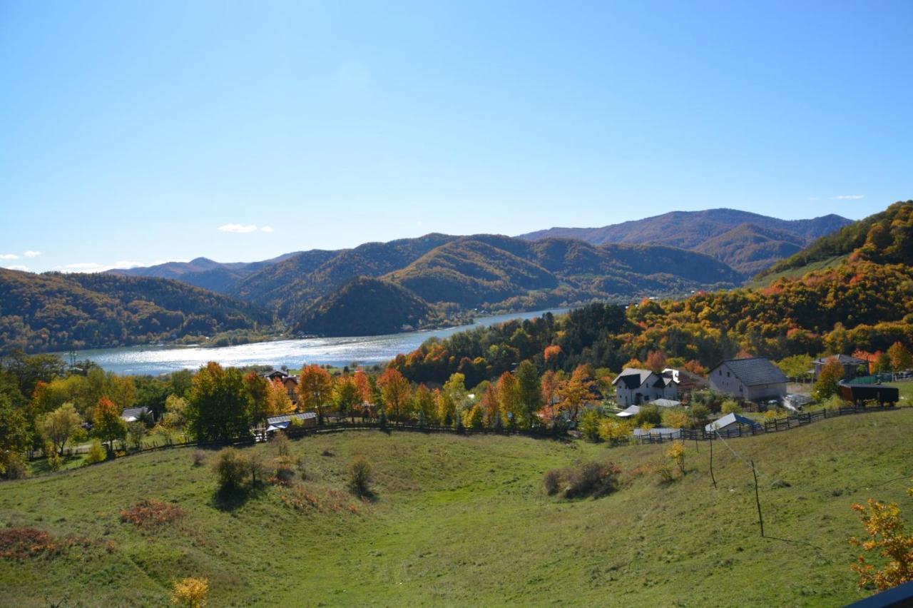 Casuta Mea Villa Piatra Neamt Exterior photo